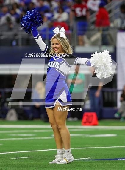 Thumbnail 1 in Tidehaven vs. Gunter (UIL 3A D2 Football Final) photogallery.