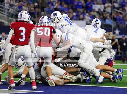 Thumbnail 1 in Tidehaven vs. Gunter (UIL 3A D2 Football Final) photogallery.