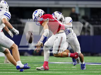 Thumbnail 1 in Tidehaven vs. Gunter (UIL 3A D2 Football Final) photogallery.