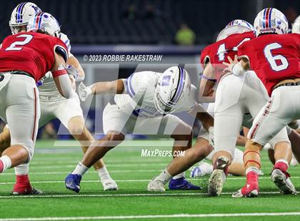 Thumbnail 3 in Tidehaven vs. Gunter (UIL 3A D2 Football Final) photogallery.