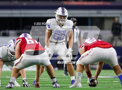 Thumbnail 3 in Tidehaven vs. Gunter (UIL 3A D2 Football Final) photogallery.