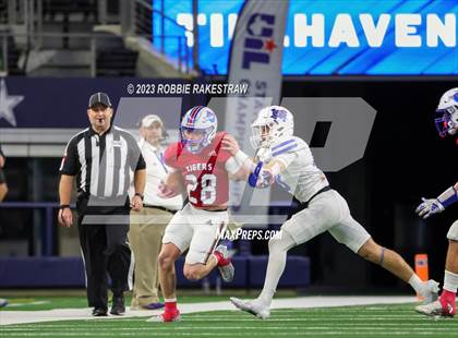 Thumbnail 3 in Tidehaven vs. Gunter (UIL 3A D2 Football Final) photogallery.
