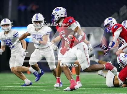 Thumbnail 2 in Tidehaven vs. Gunter (UIL 3A D2 Football Final) photogallery.