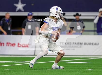 Thumbnail 1 in Tidehaven vs. Gunter (UIL 3A D2 Football Final) photogallery.