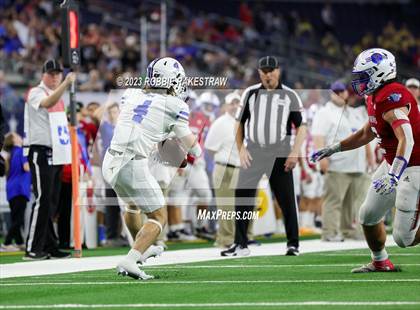 Thumbnail 3 in Tidehaven vs. Gunter (UIL 3A D2 Football Final) photogallery.