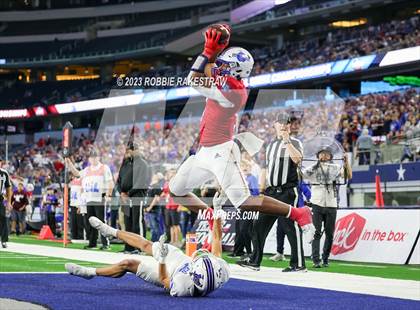 Thumbnail 2 in Tidehaven vs. Gunter (UIL 3A D2 Football Final) photogallery.