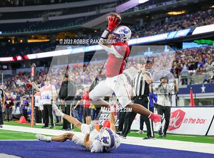 Thumbnail 3 in Tidehaven vs. Gunter (UIL 3A D2 Football Final) photogallery.