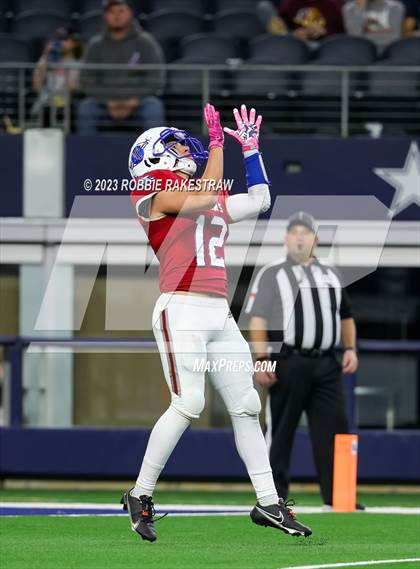 Thumbnail 1 in Tidehaven vs. Gunter (UIL 3A D2 Football Final) photogallery.