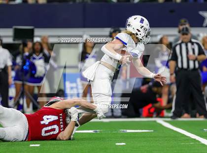 Thumbnail 2 in Tidehaven vs. Gunter (UIL 3A D2 Football Final) photogallery.