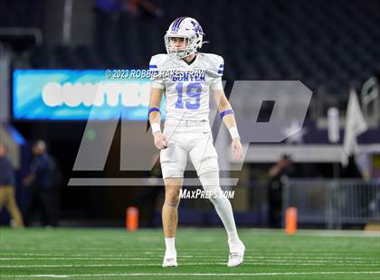 Thumbnail 3 in Tidehaven vs. Gunter (UIL 3A D2 Football Final) photogallery.