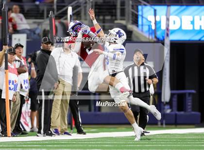 Thumbnail 1 in Tidehaven vs. Gunter (UIL 3A D2 Football Final) photogallery.