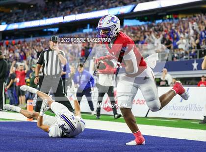 Thumbnail 2 in Tidehaven vs. Gunter (UIL 3A D2 Football Final) photogallery.