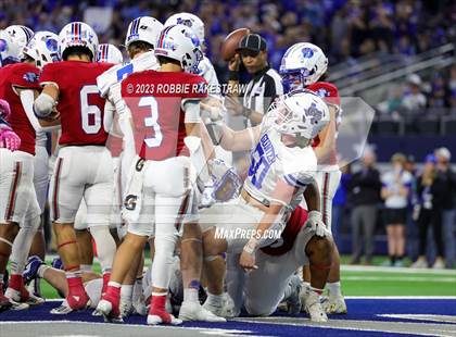 Thumbnail 2 in Tidehaven vs. Gunter (UIL 3A D2 Football Final) photogallery.
