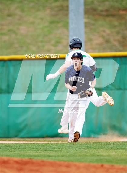 Thumbnail 2 in Cuthbertson @ Weddington photogallery.