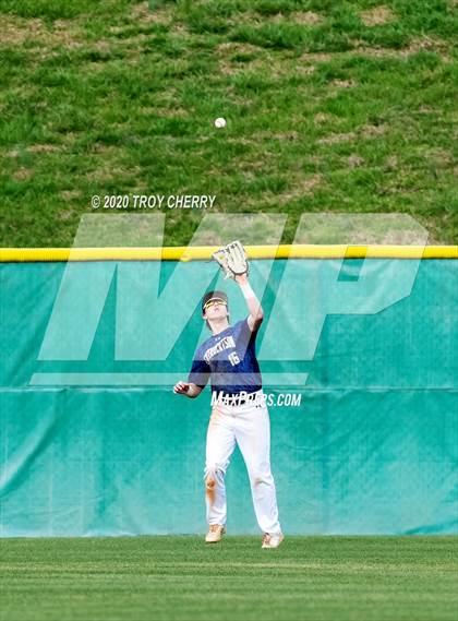 Thumbnail 2 in Cuthbertson @ Weddington photogallery.