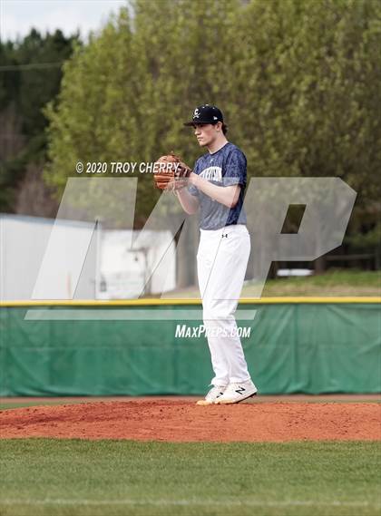 Thumbnail 2 in Cuthbertson @ Weddington photogallery.