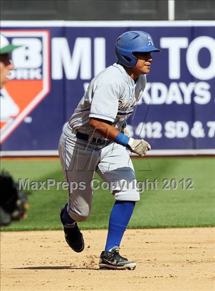 Thumbnail 2 in De La Salle vs. Bishop Amat (Dave Stewart/Oakland A's Showdown) photogallery.
