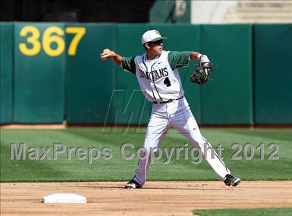 Thumbnail 2 in De La Salle vs. Bishop Amat (Dave Stewart/Oakland A's Showdown) photogallery.