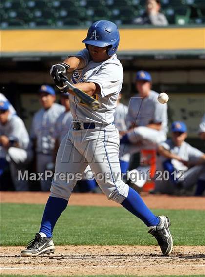 Thumbnail 2 in De La Salle vs. Bishop Amat (Dave Stewart/Oakland A's Showdown) photogallery.