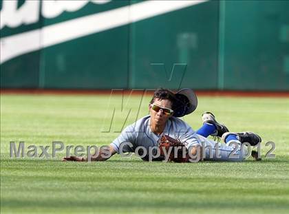 Thumbnail 2 in De La Salle vs. Bishop Amat (Dave Stewart/Oakland A's Showdown) photogallery.