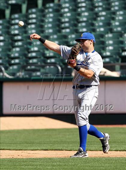 Thumbnail 2 in De La Salle vs. Bishop Amat (Dave Stewart/Oakland A's Showdown) photogallery.