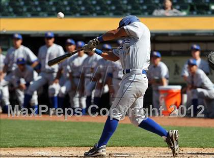 Thumbnail 2 in De La Salle vs. Bishop Amat (Dave Stewart/Oakland A's Showdown) photogallery.
