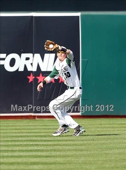 Thumbnail 3 in De La Salle vs. Bishop Amat (Dave Stewart/Oakland A's Showdown) photogallery.