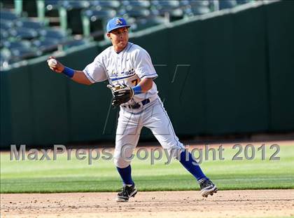 Thumbnail 1 in De La Salle vs. Bishop Amat (Dave Stewart/Oakland A's Showdown) photogallery.