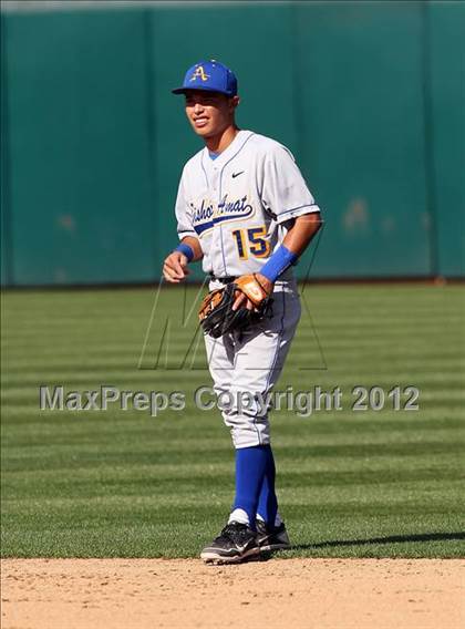Thumbnail 2 in De La Salle vs. Bishop Amat (Dave Stewart/Oakland A's Showdown) photogallery.