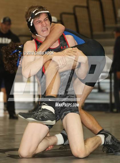 Thumbnail 2 in Mountain View Duels Wrestling Tournament photogallery.