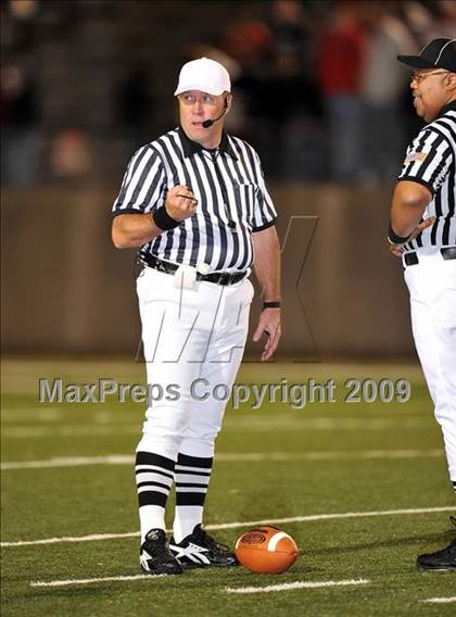 Thumbnail 2 in Prosper vs. Lovejoy (Texas 3A Region II D1 Final) photogallery.