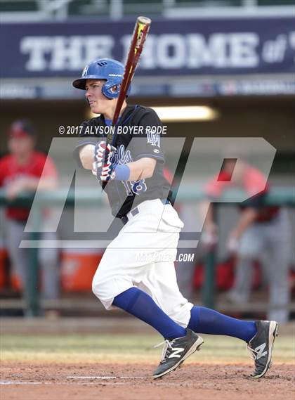 Thumbnail 2 in Winder-Barrow vs. Dana Hills (National High School Invitational) photogallery.