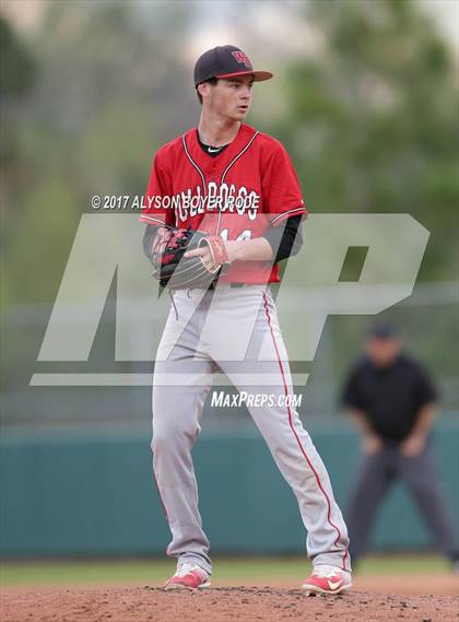 Thumbnail 1 in Winder-Barrow vs. Dana Hills (National High School Invitational) photogallery.