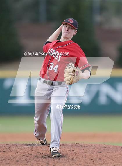 Thumbnail 3 in Winder-Barrow vs. Dana Hills (National High School Invitational) photogallery.