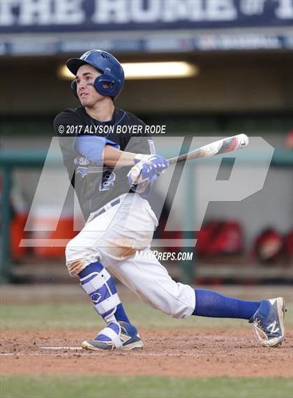Thumbnail 1 in Winder-Barrow vs. Dana Hills (National High School Invitational) photogallery.