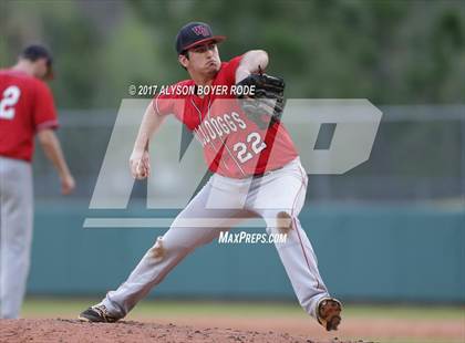 Thumbnail 2 in Winder-Barrow vs. Dana Hills (National High School Invitational) photogallery.