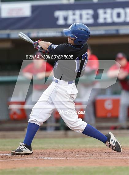 Thumbnail 1 in Winder-Barrow vs. Dana Hills (National High School Invitational) photogallery.