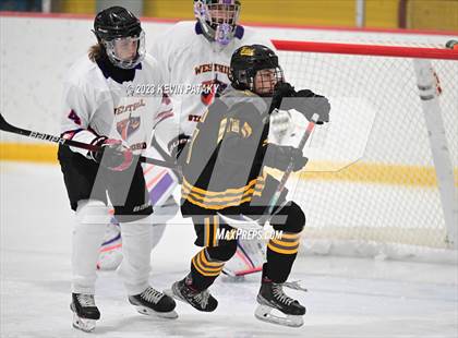 Thumbnail 1 in Daniel Hand @ Westhill/Stamford photogallery.