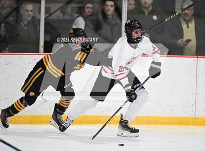 Thumbnail 2 in Daniel Hand @ Westhill/Stamford photogallery.