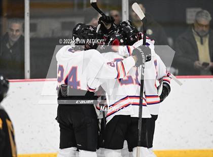 Thumbnail 1 in Daniel Hand @ Westhill/Stamford photogallery.