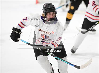 Thumbnail 2 in Daniel Hand @ Westhill/Stamford photogallery.