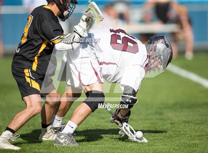 Thumbnail 2 in Cheyenne Mountain vs. Green Mountain 2019 CHSAA 4A Playoffs photogallery.