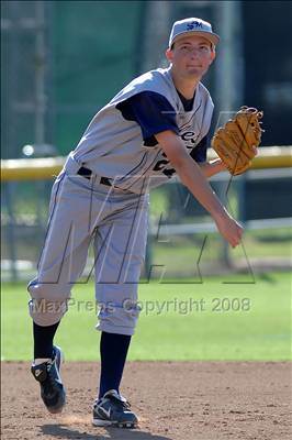 Thumbnail 2 in Santa Margarita @ Villa Park photogallery.