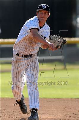Thumbnail 1 in Santa Margarita @ Villa Park photogallery.