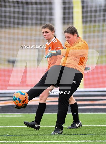 Thumbnail 1 in Lake Worth vs Springtown (Springtown Tournament) photogallery.