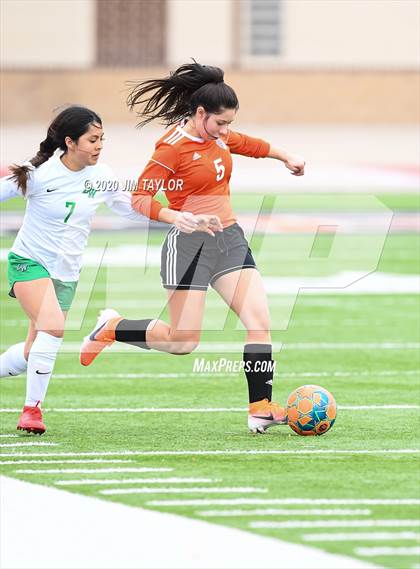 Thumbnail 2 in Lake Worth vs Springtown (Springtown Tournament) photogallery.