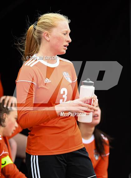 Thumbnail 2 in Lake Worth vs Springtown (Springtown Tournament) photogallery.
