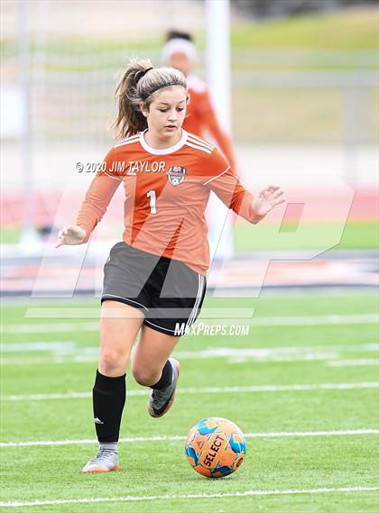 Thumbnail 2 in Lake Worth vs Springtown (Springtown Tournament) photogallery.