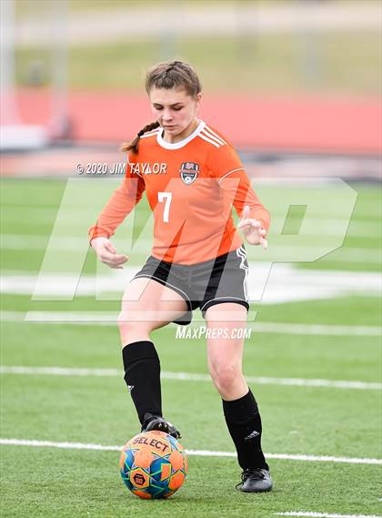 Thumbnail 3 in Lake Worth vs Springtown (Springtown Tournament) photogallery.