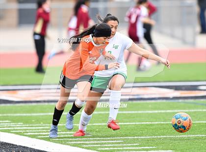 Thumbnail 2 in Lake Worth vs Springtown (Springtown Tournament) photogallery.